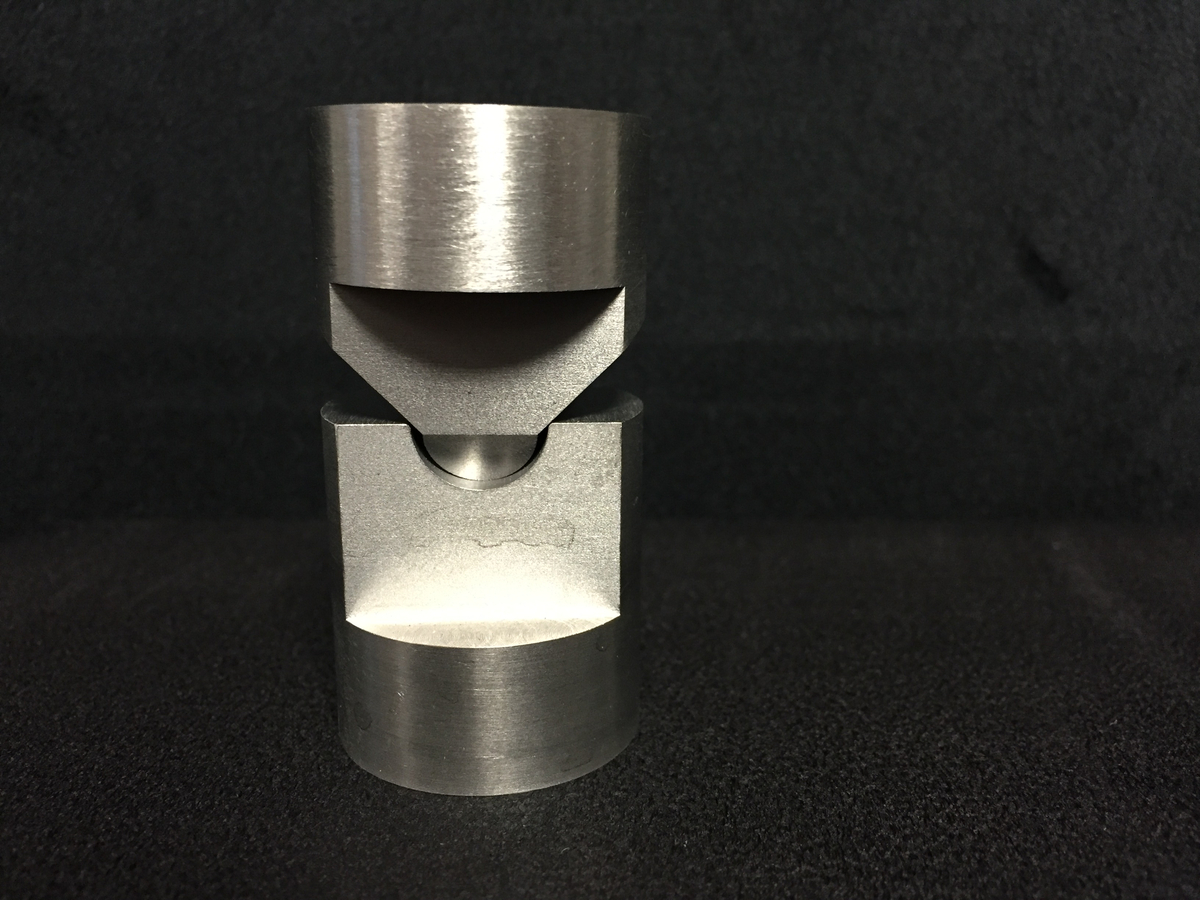 Forming tool made of tantalum